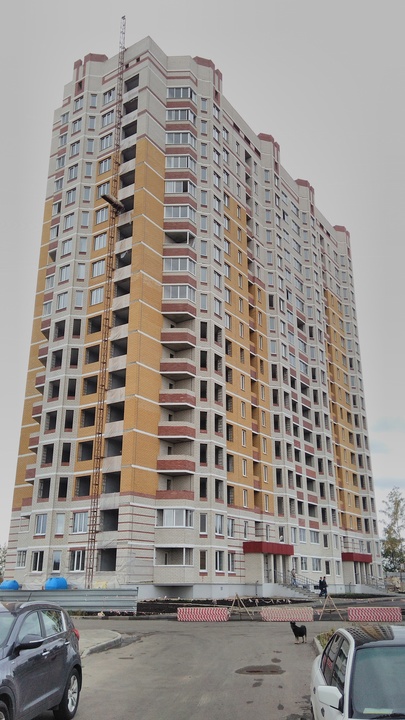 17-этажный многоквартирный жилой дом по ул. Астраханской, 267 в г. Тамбове фото