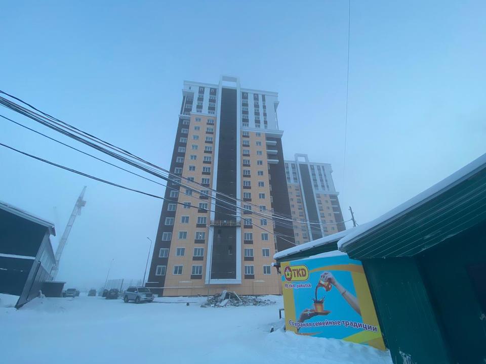 Многоквартирные жилые дома с теплыми автостоянками в квартале 68 г. Якутска фото