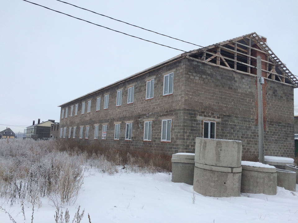 Поселок кедровое свердловская область. Кедровый (посёлок городского типа). Поселок Кедровый самолет. Гусиноозерск поселок Кедровый. Салават поселок Кедровый.