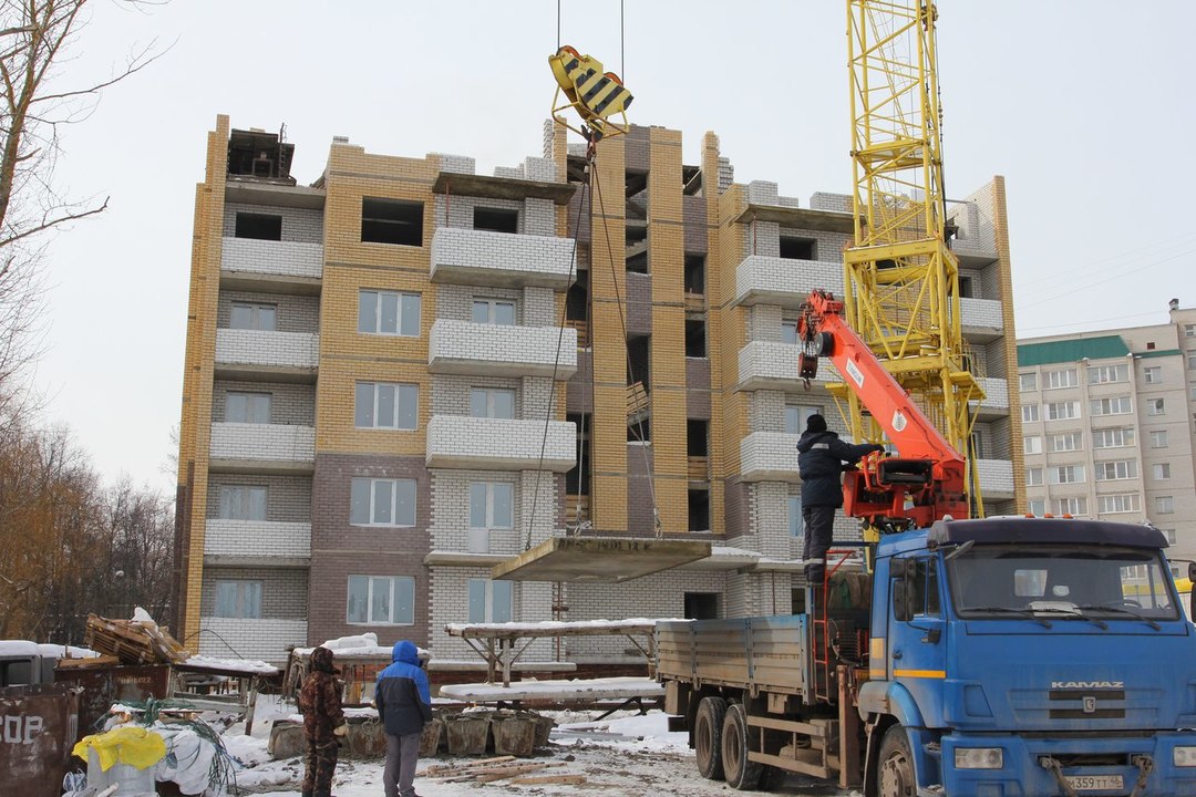 Доме курск отзывы. Главстрой Железногорск Курская область. Курская область Железногорск Курская улица 33 Главстрой. ЖК Курская. Победа монолитные дома Курск.